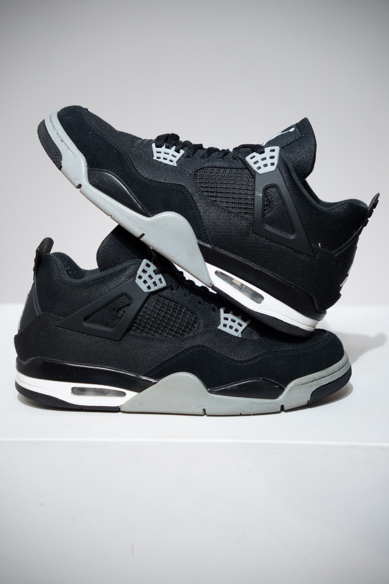 Jordan 4 Black Canvas (Taille 45)