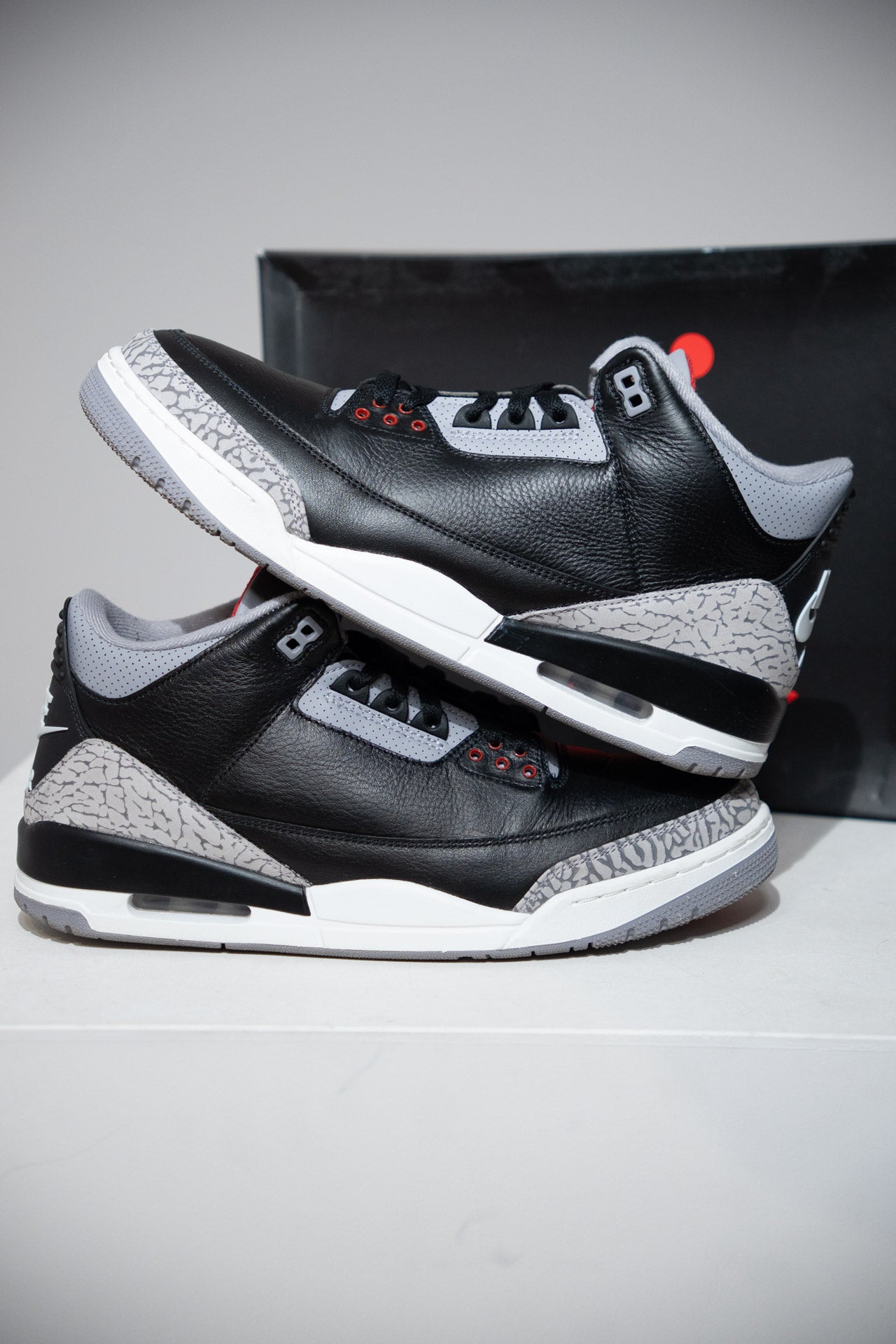 Jordan 3 Black Cement Reimagined (Taille 47)
