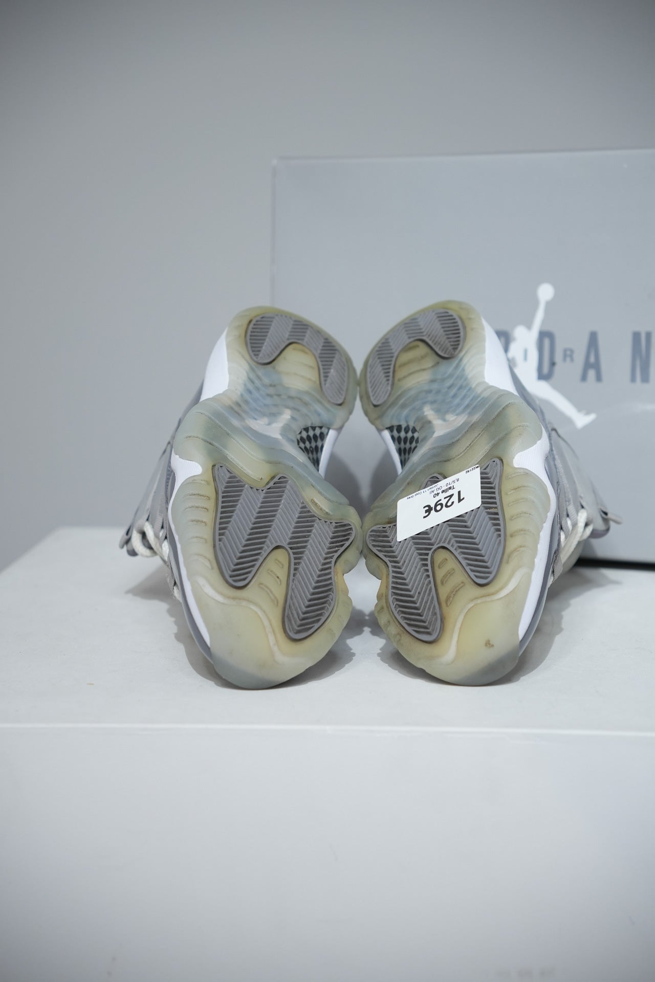 Jordan 11 Cool Grey (Taille 40)
