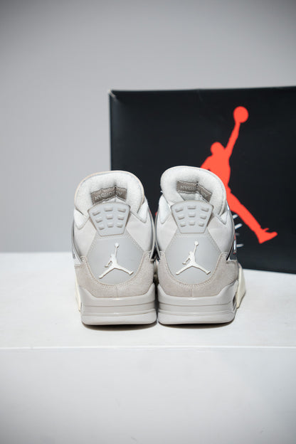 Jordan 4 Frozen Moments (Taille 41)