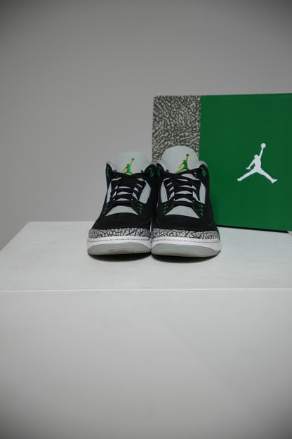 Jordan 3 Pine green (Taille 42,5)