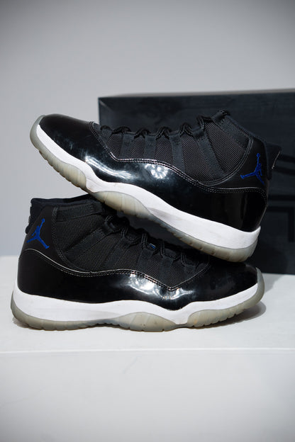 Jordan 11 Space Jam (Taille 41)